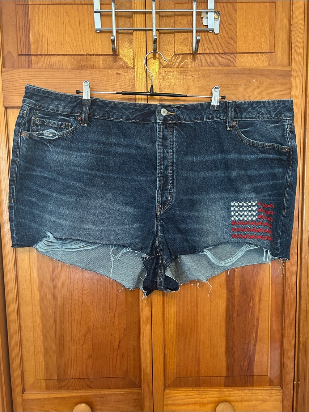 Old Navy Dark Blue Denim Cutoff Shorts with Flag Embroidery Plus 26 New Distress